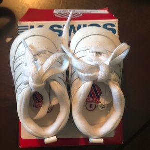 Infants k-swiss crib shoes